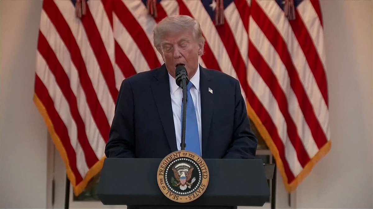 Thumbnail for: Trump insults obese friend's appearance and weight loss drugs